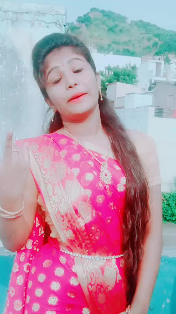 @😍__M_A_D_H_U__😍