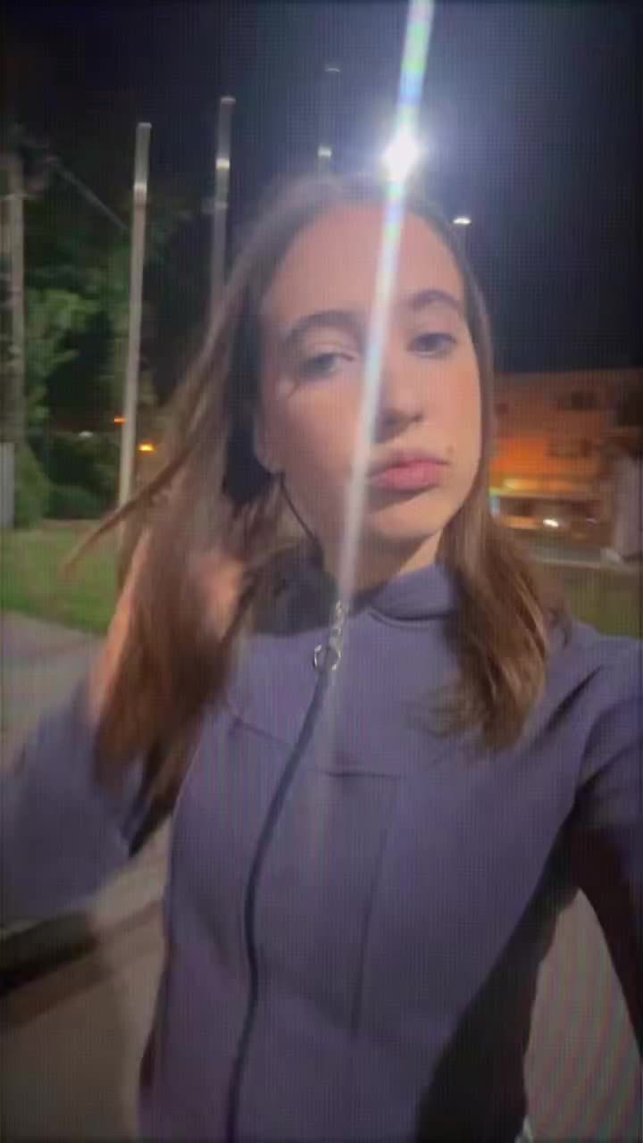 @Невена