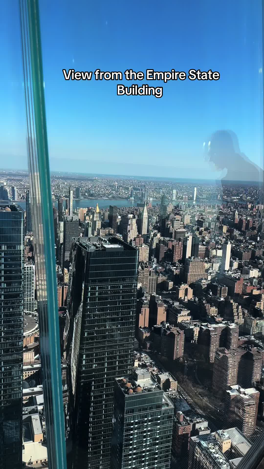 @🦅