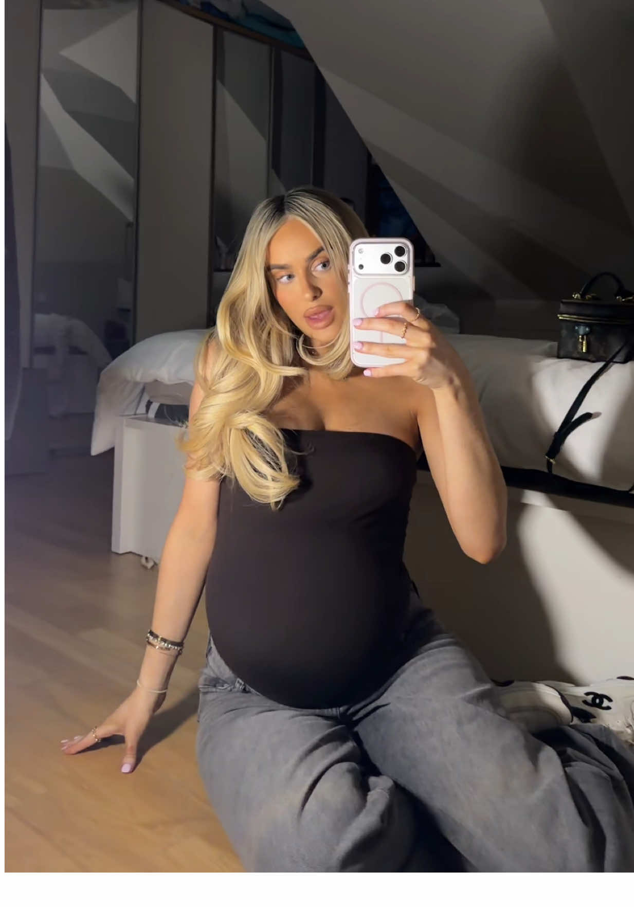 @sachamckenna