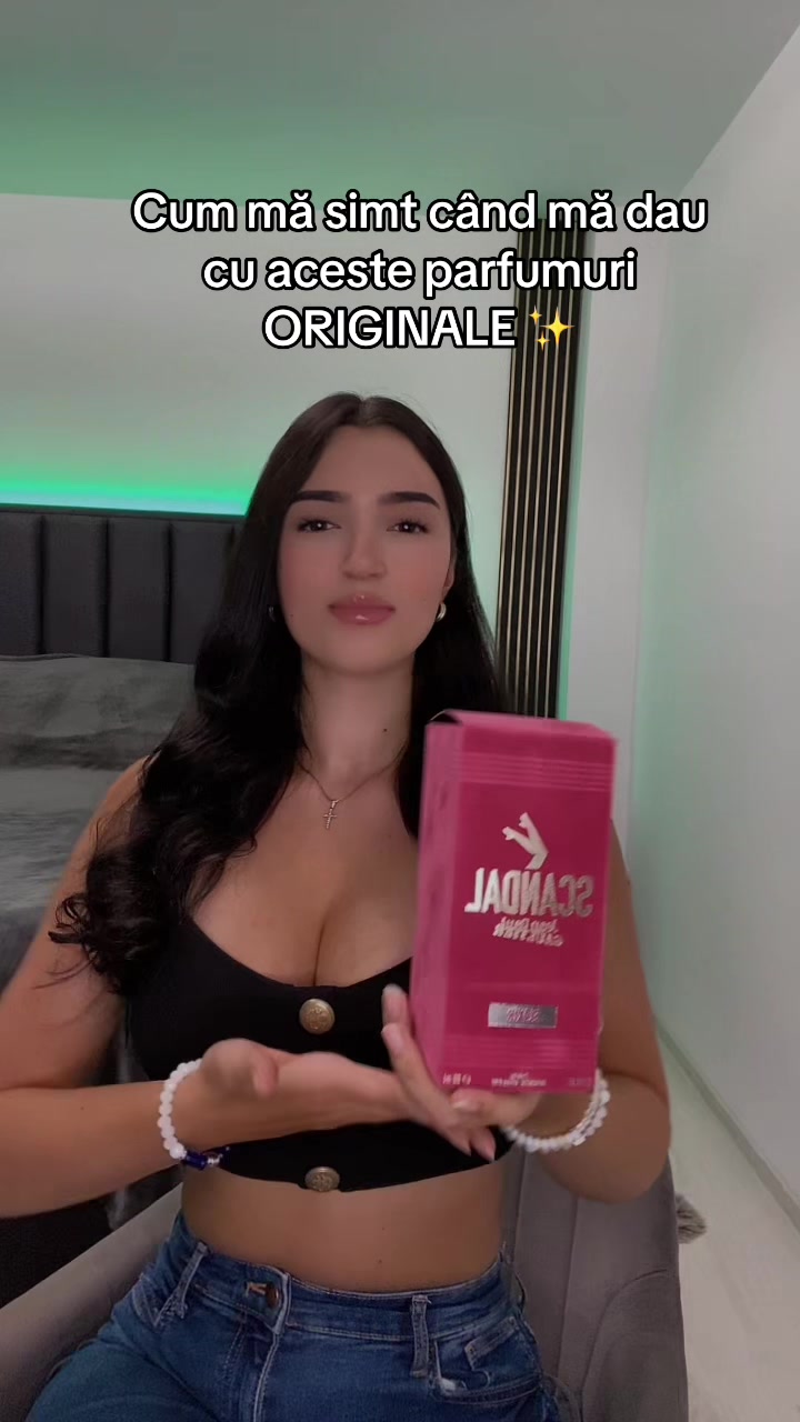 @Cătălina💖