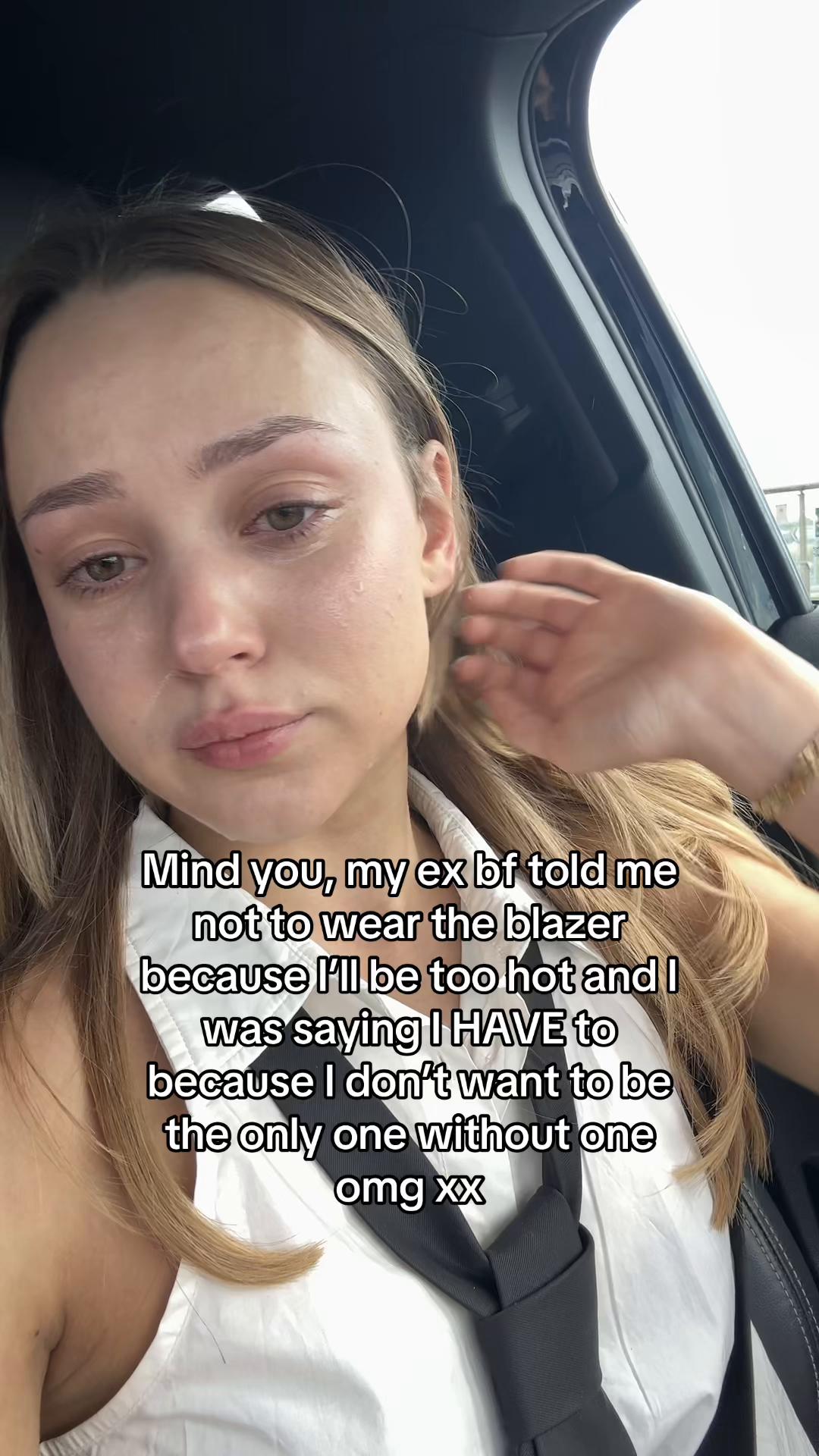 @Katie White