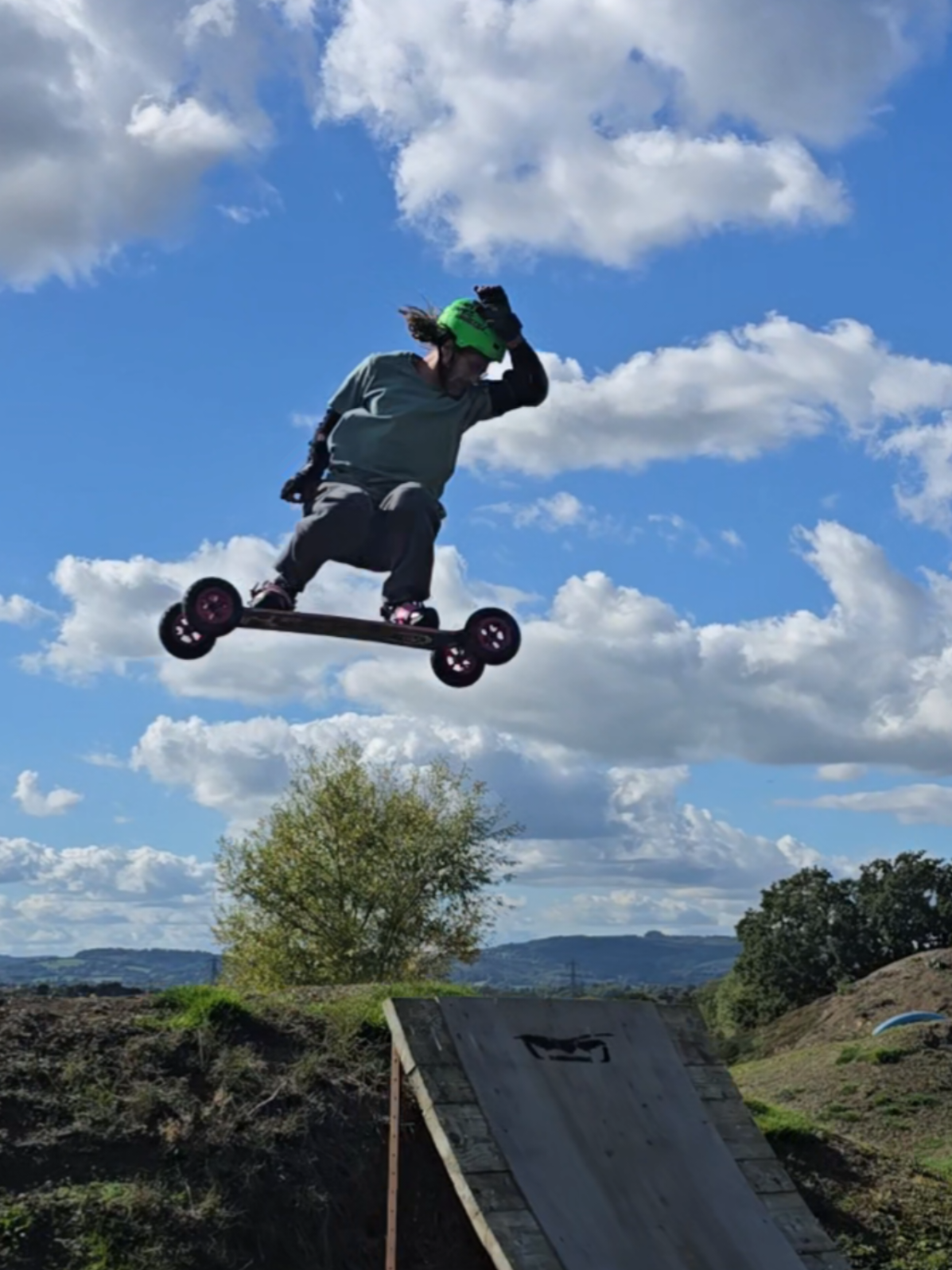 @UKMountainboarding