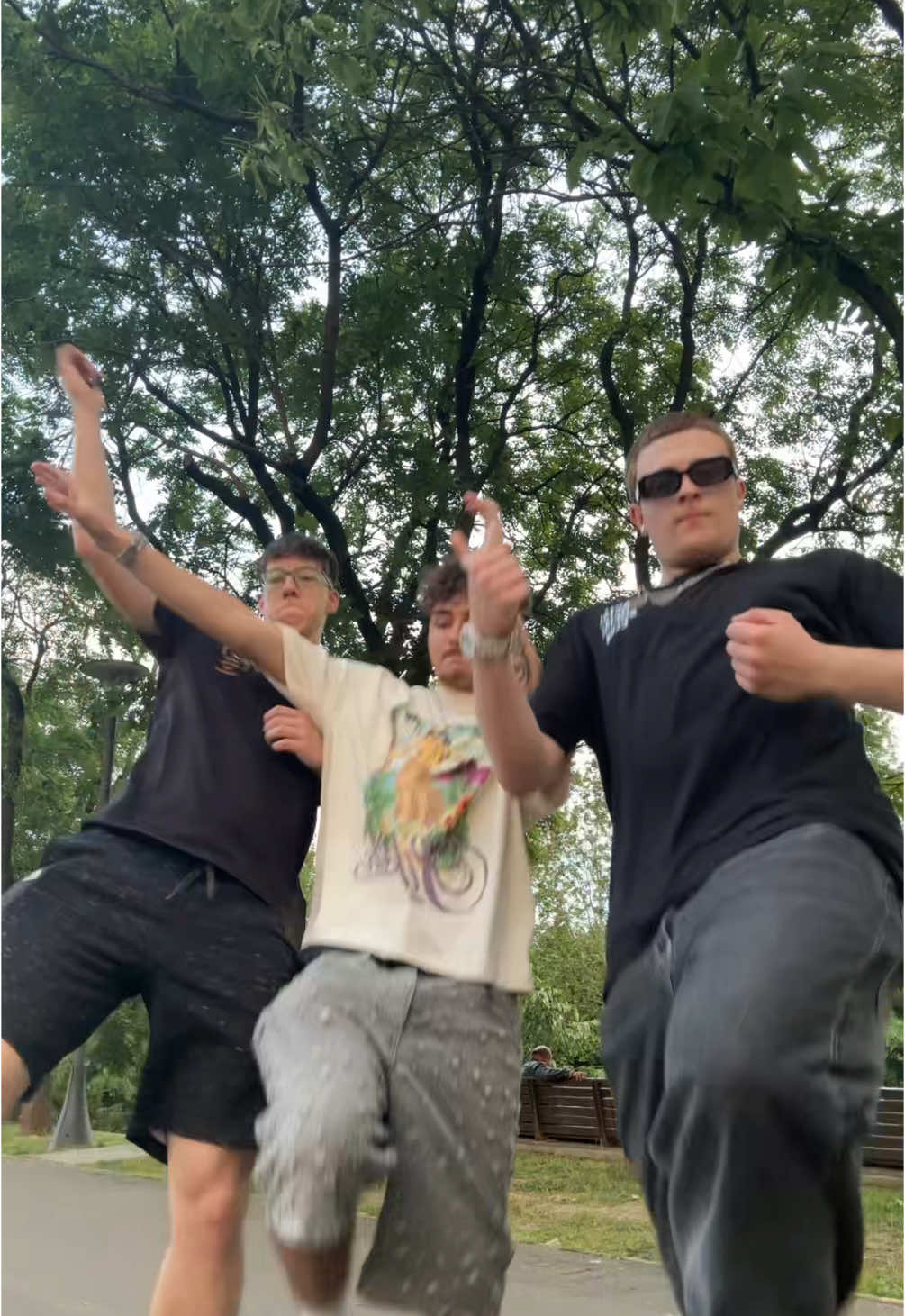 @𝐋𝐙𝐑