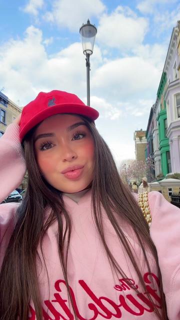@Valentina