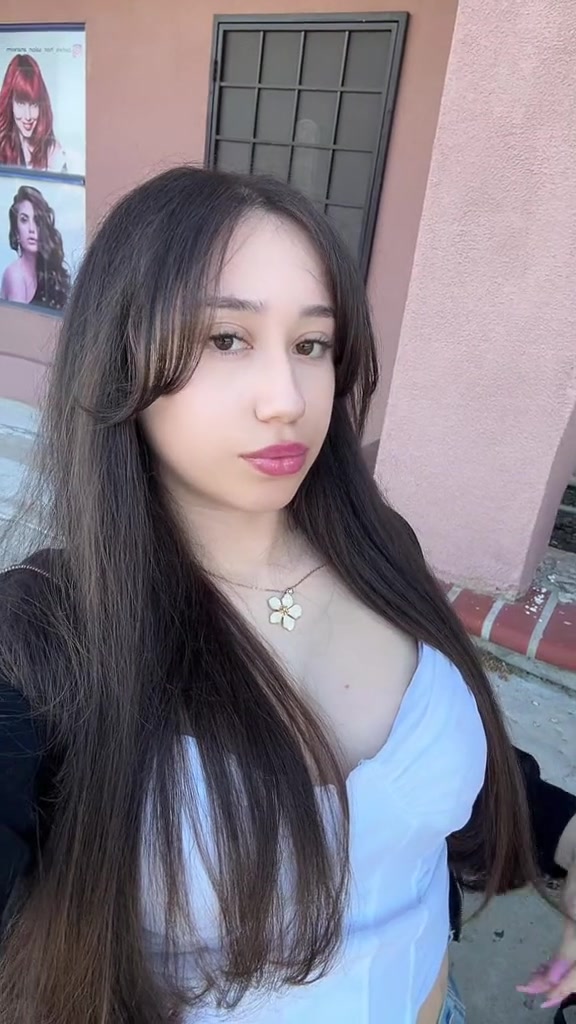 @Alexis