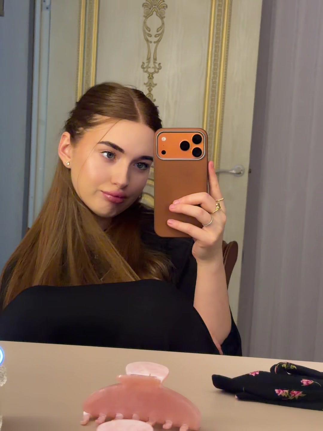 @AMINA