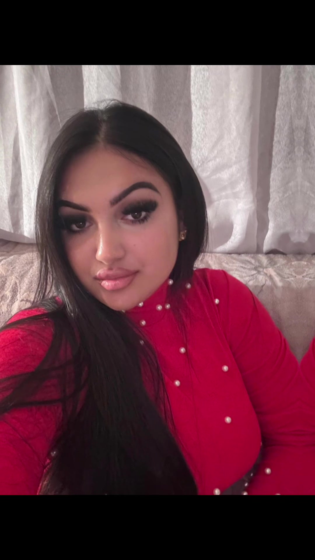 @Vivike007💋