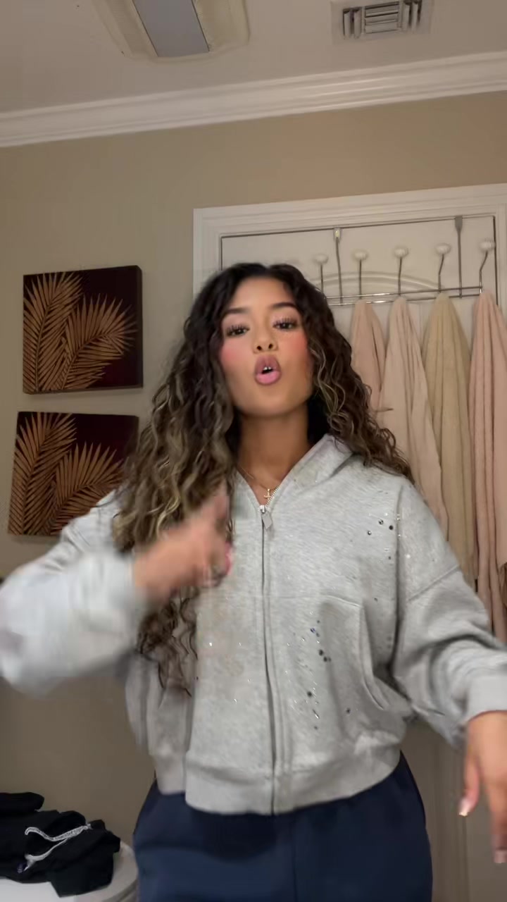 @🤫