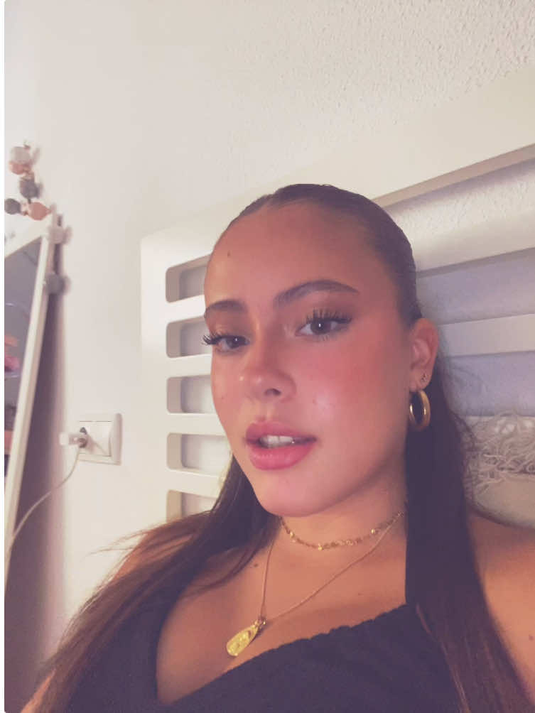 @lucía