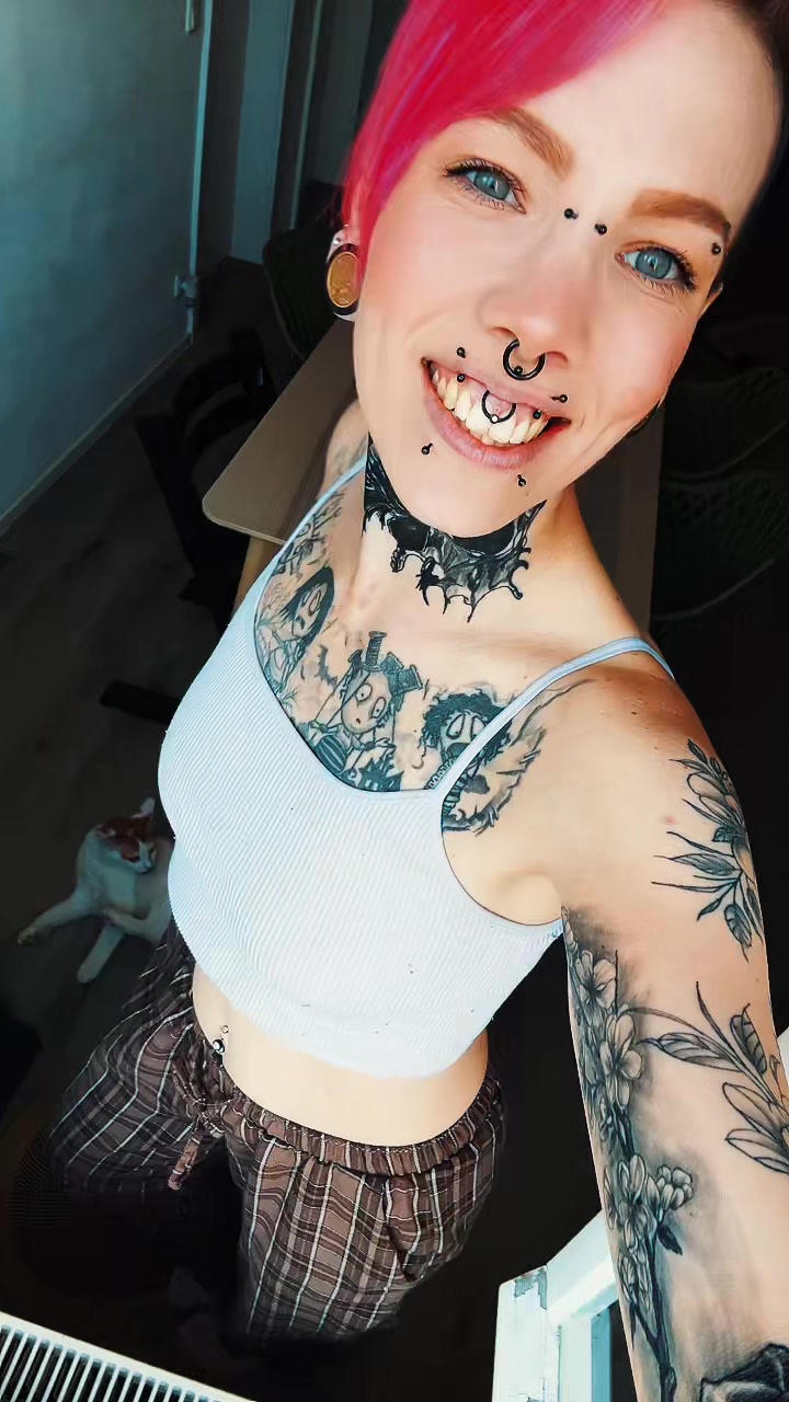 @Madi ๐ค