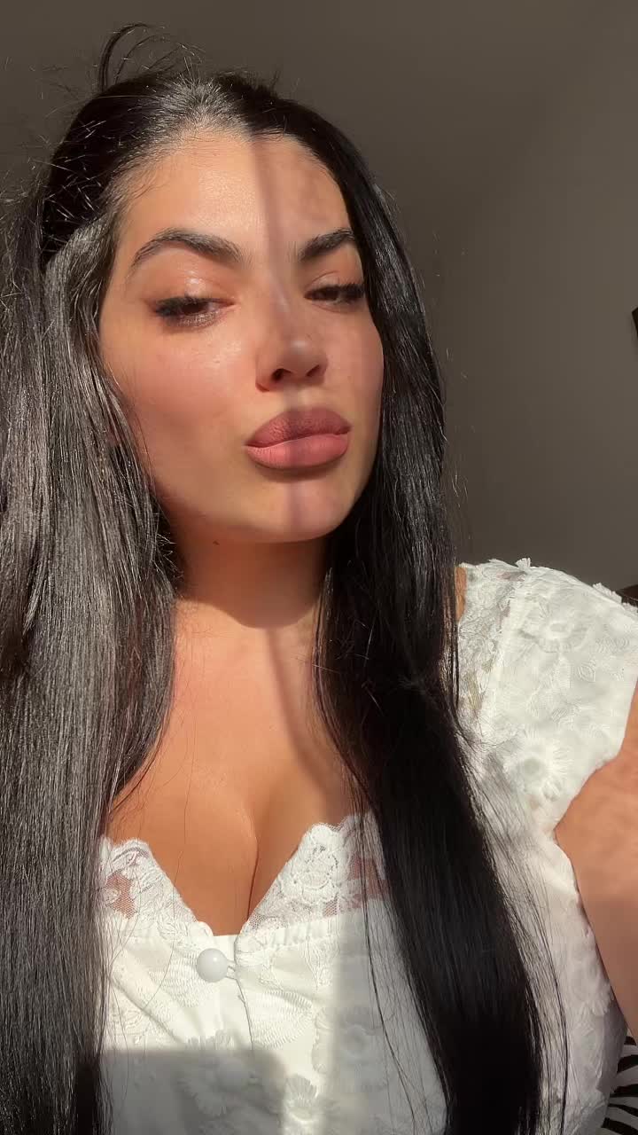 @danielaandoni97