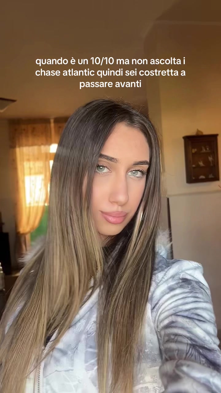 @𝓥🌙
