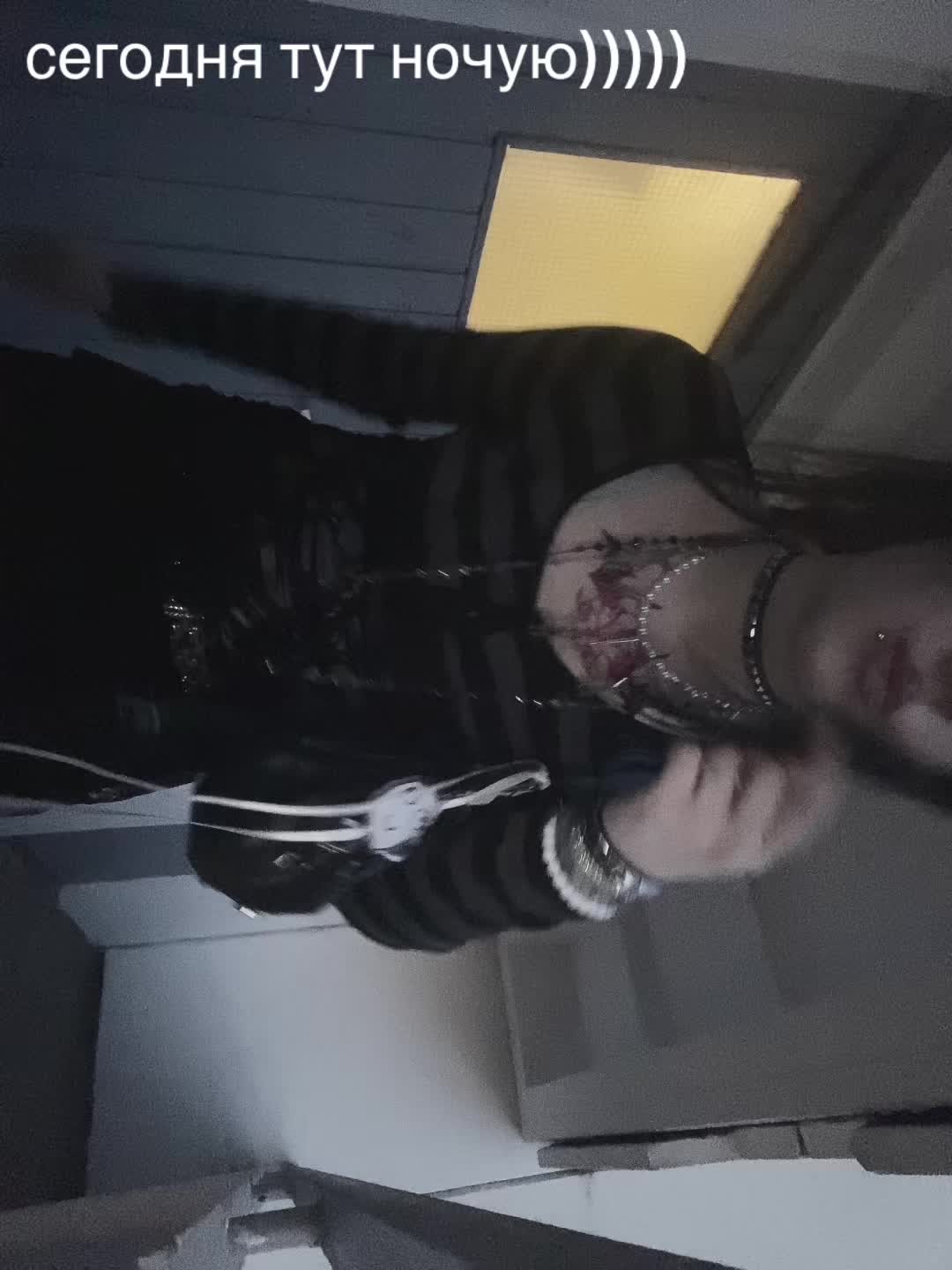 @s3Nyw3bS3x