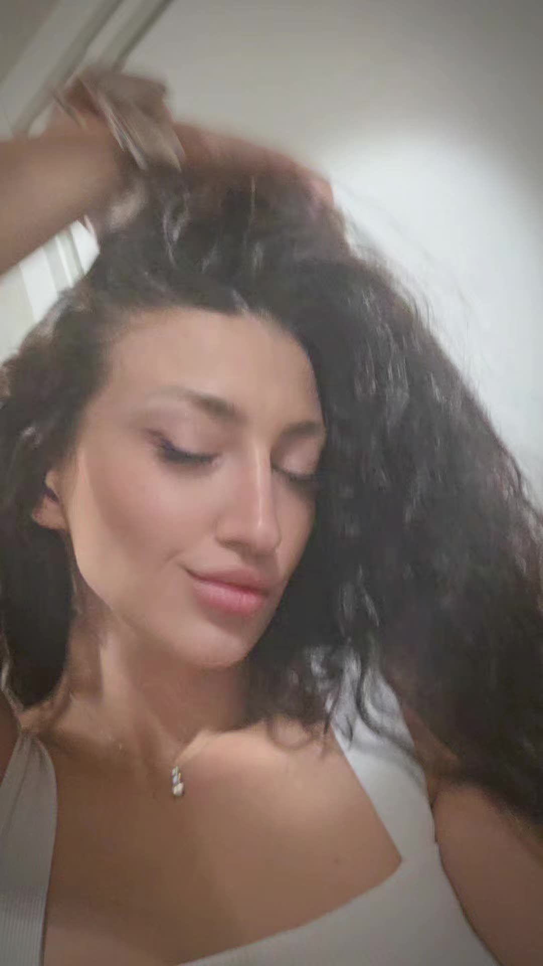 @Roxana Bilea