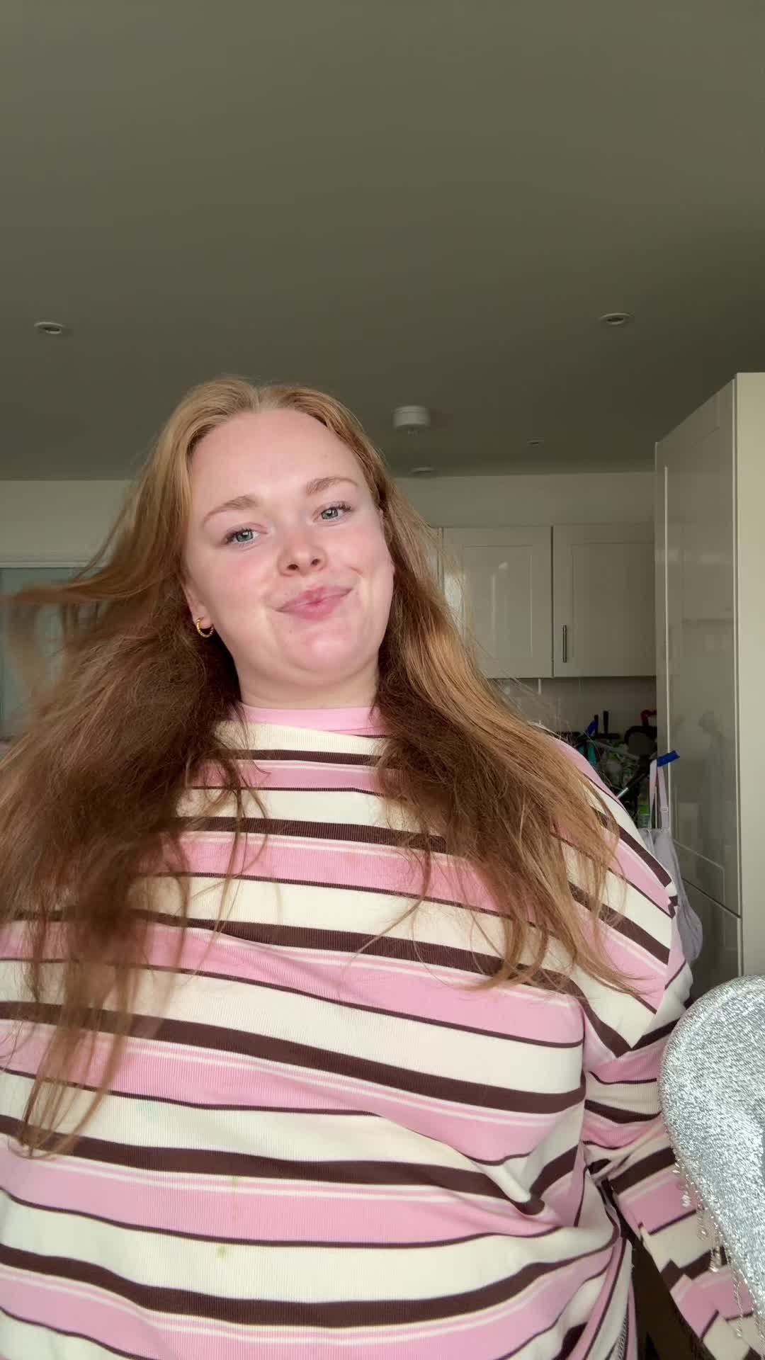 @elladonnelly_xo