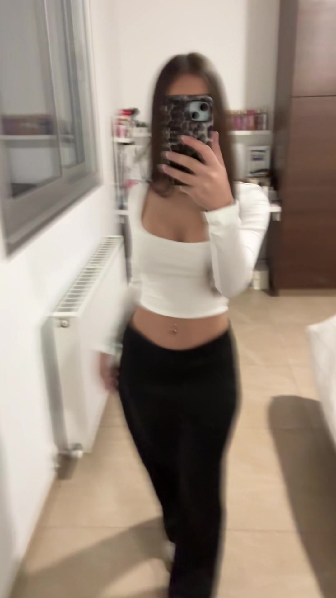 @nicoletoulaa