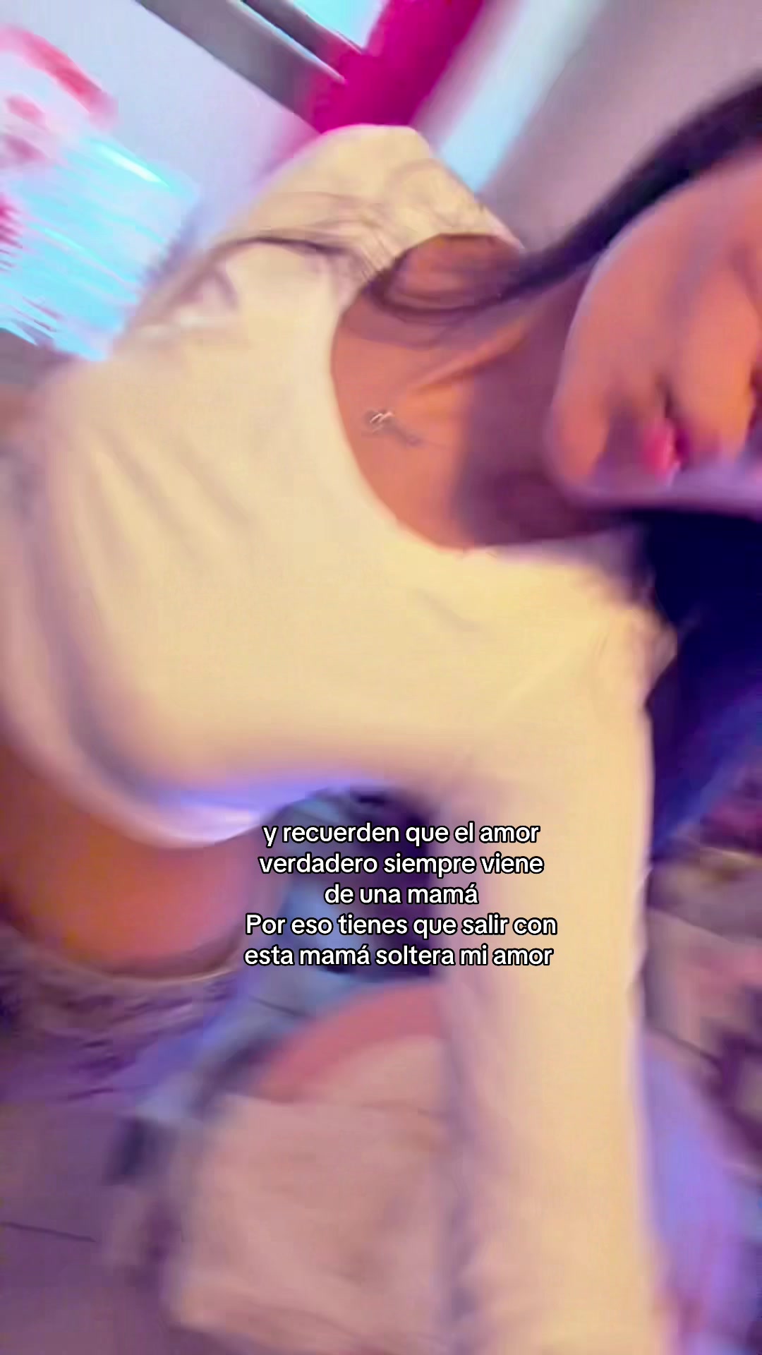 @fridaaduran._
