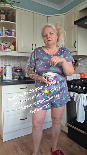 @Katty 58 plus size🤣