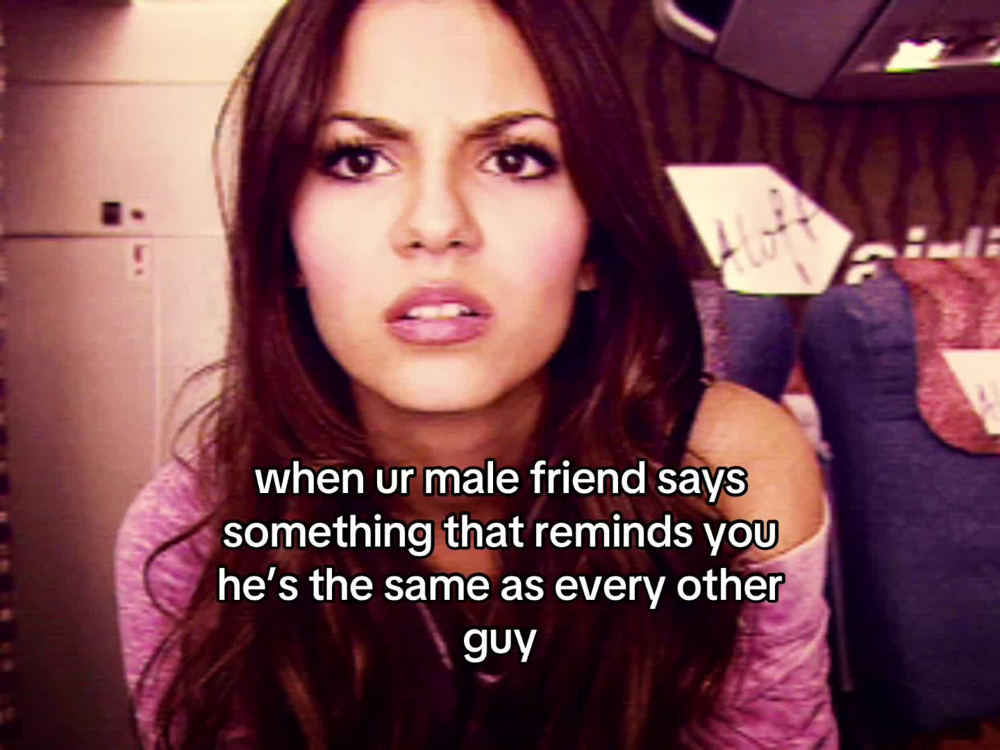 @delia