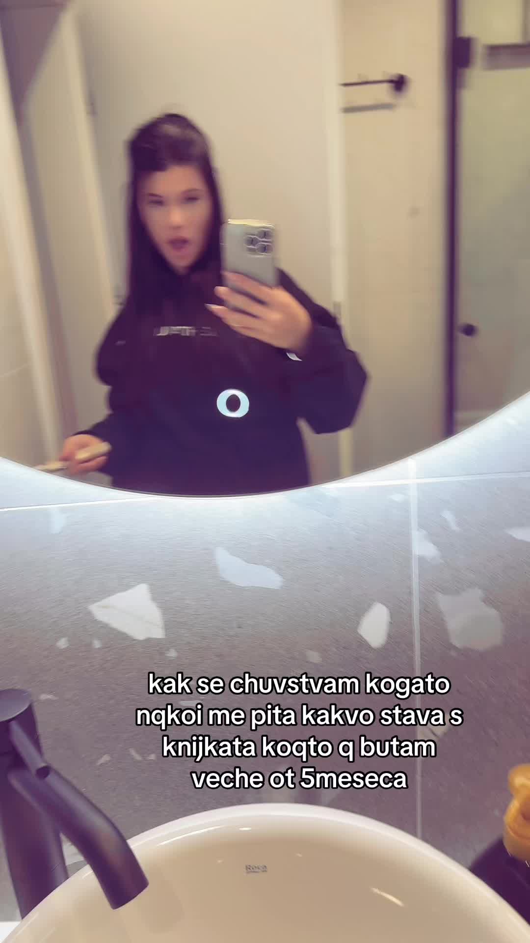 @Liya