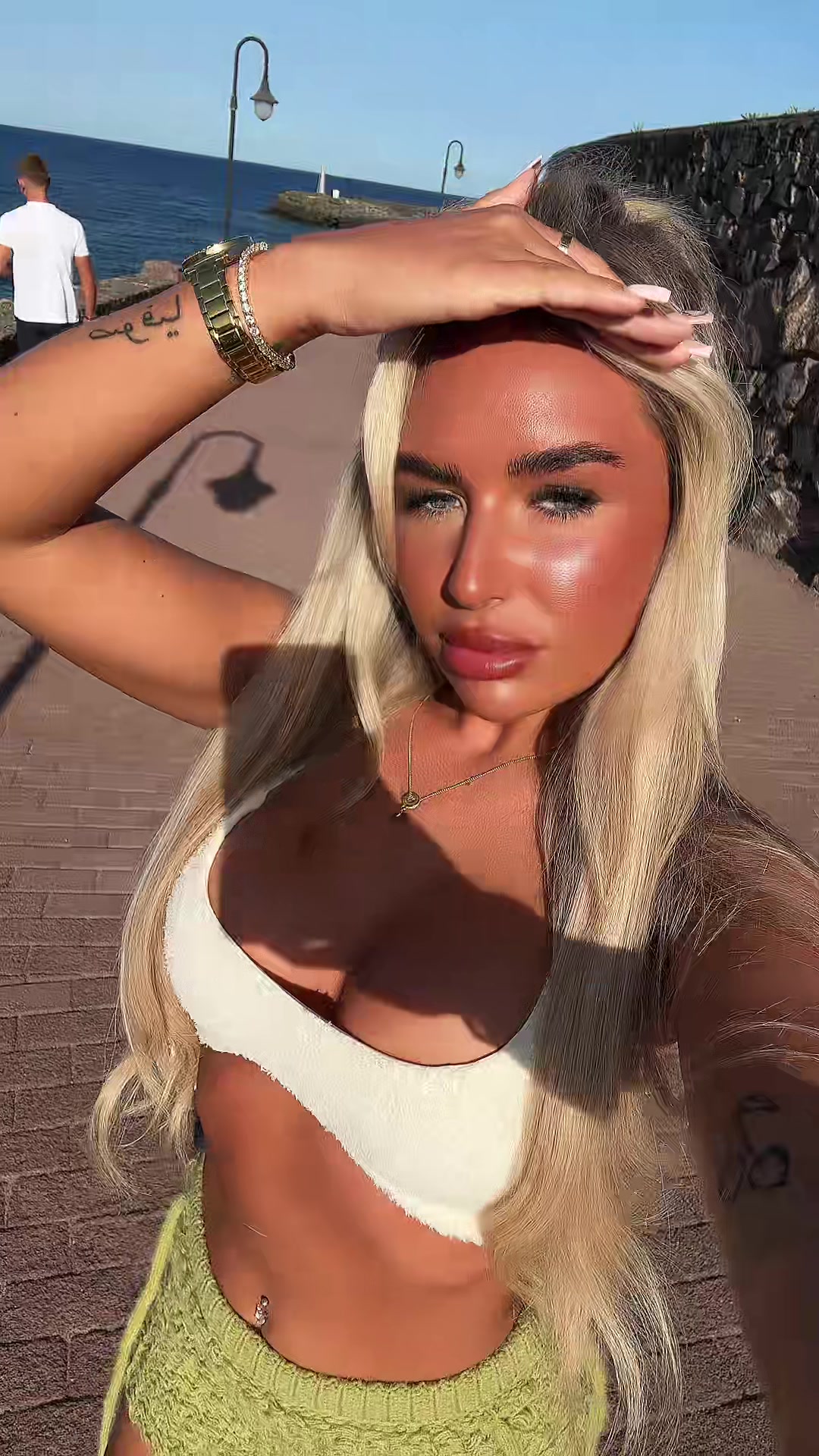 @Ellalawrence02