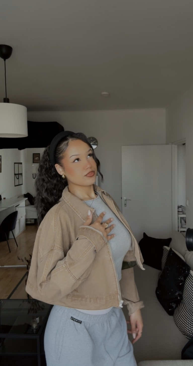 @Kira