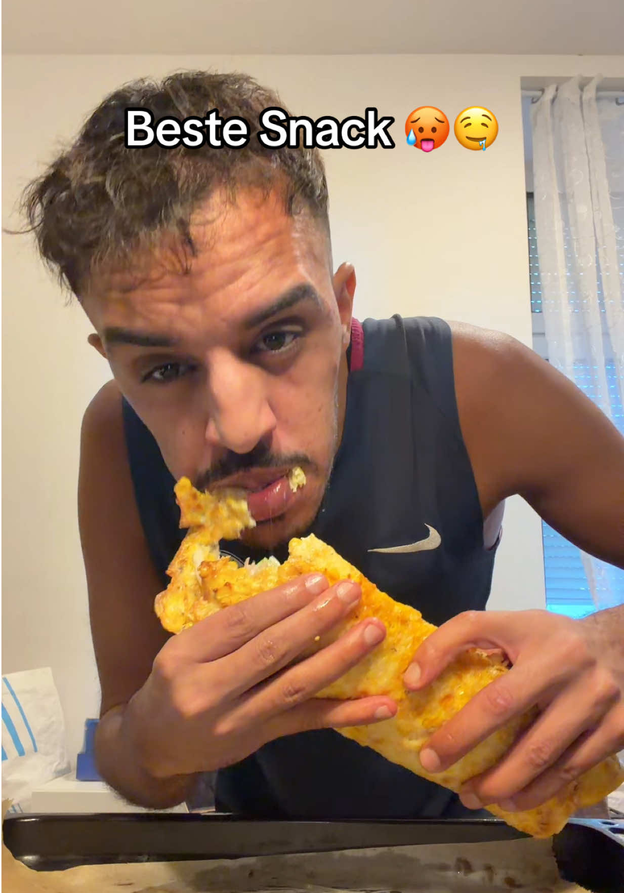 @HasnisWorld