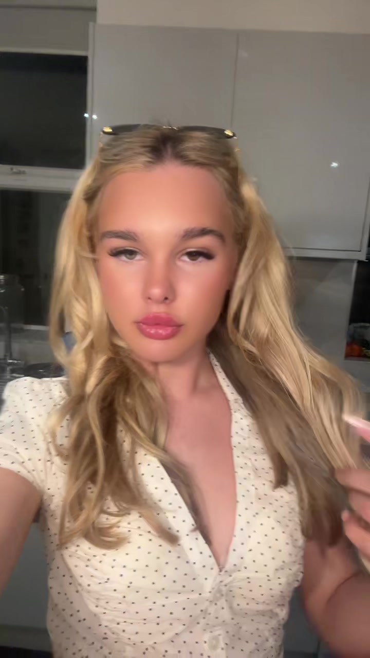 @elzz