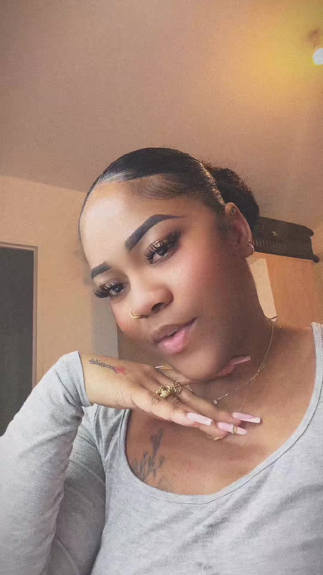 @Thayna_mvs