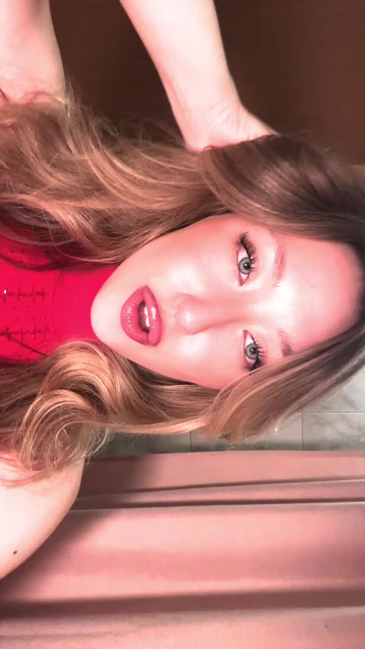@BloominDonna