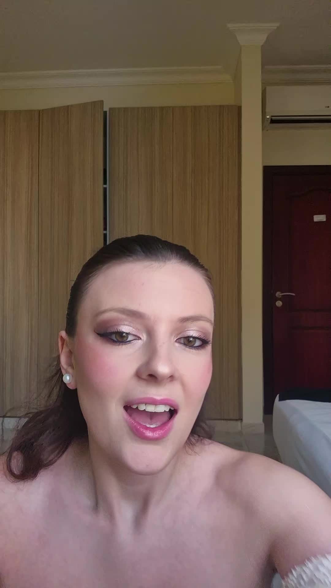 @Cristina Miruna