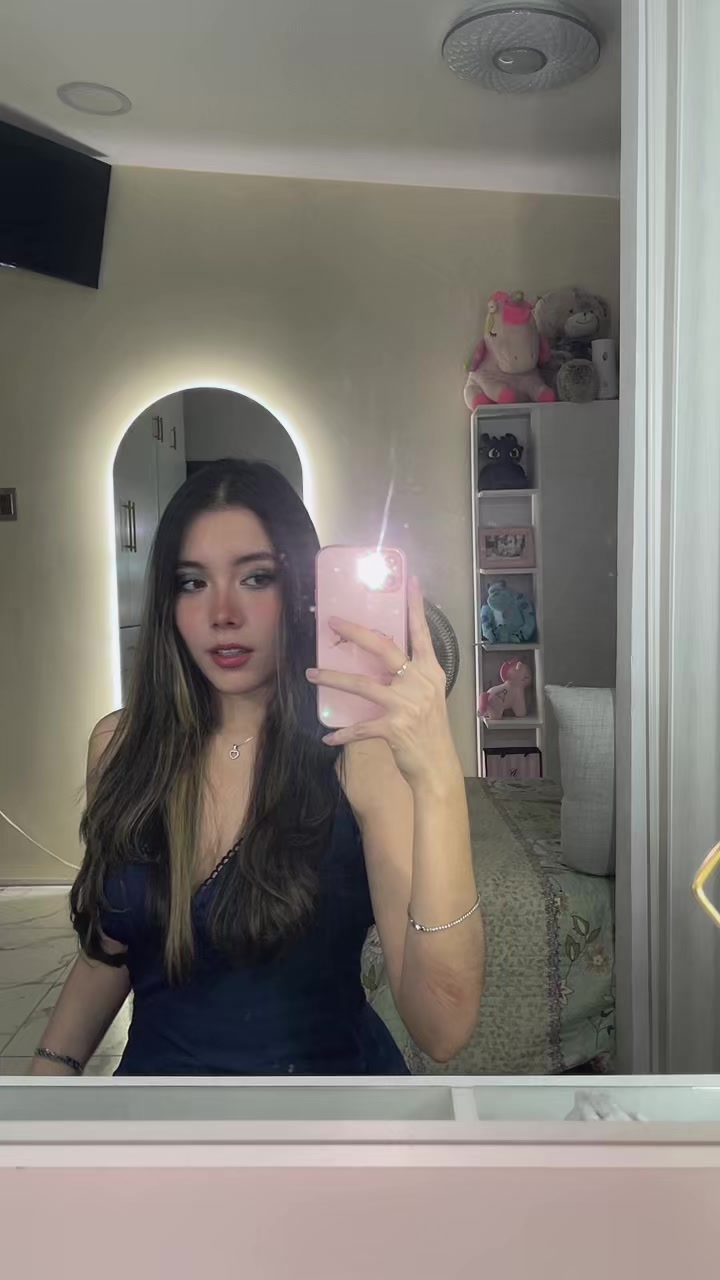 @Vale 🪐
