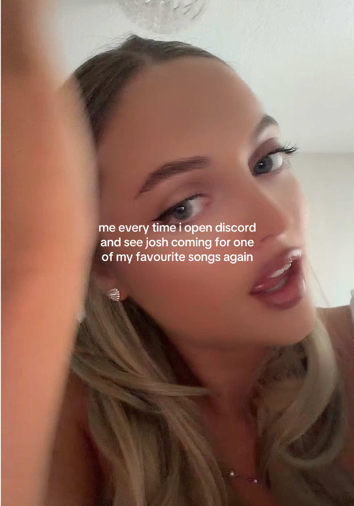 @tay