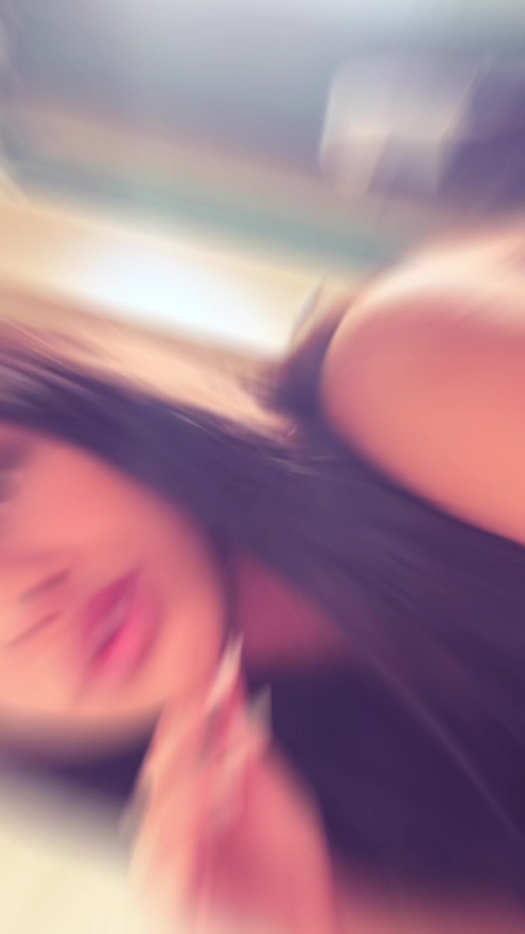@𝓛𝓸𝓻𝓮💜