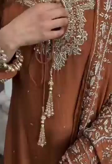 @Cute pathani