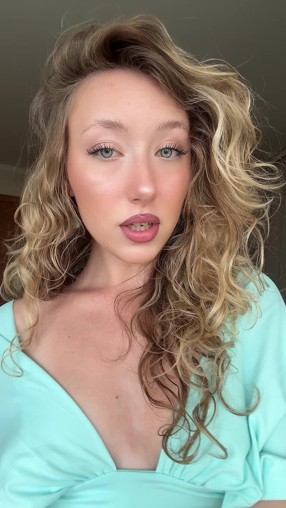 @BloominDonna