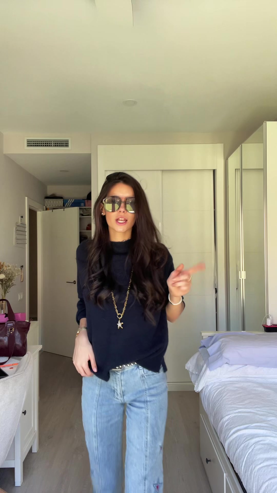 @María