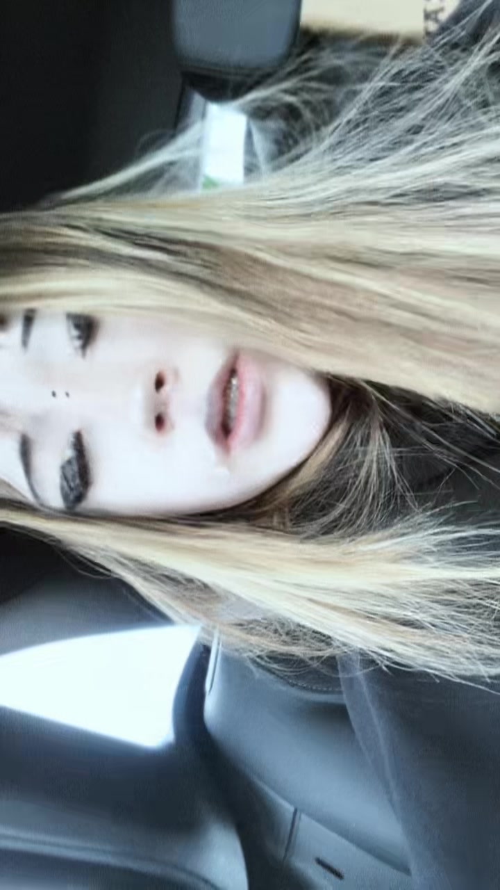 @𝕱𝖆𝖑𝖑𝖊𝖓 𝕬𝖓𝖌𝖊𝖑🐾🐾