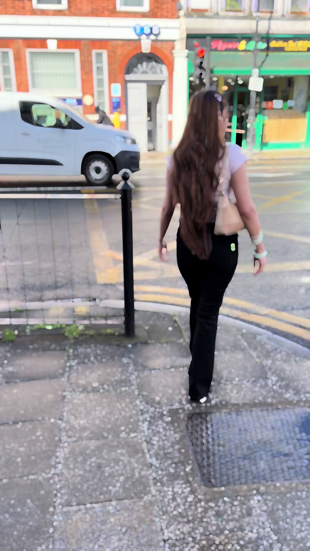 @Amina Malik🇵🇰🇬🇧