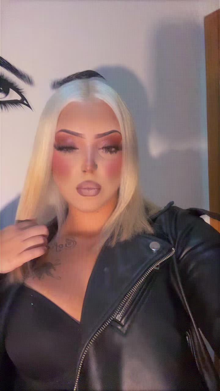 @𝓐𝓲𝓷𝓱𝓸𝓪🎀