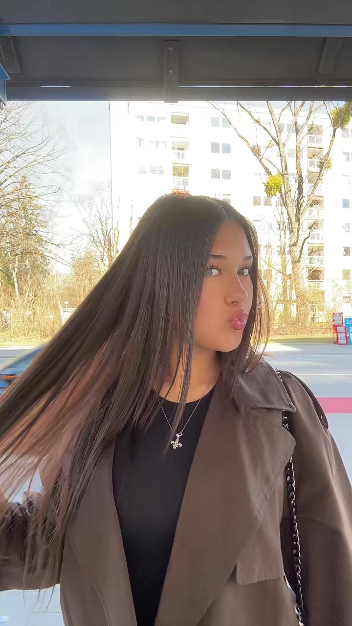 @larissa