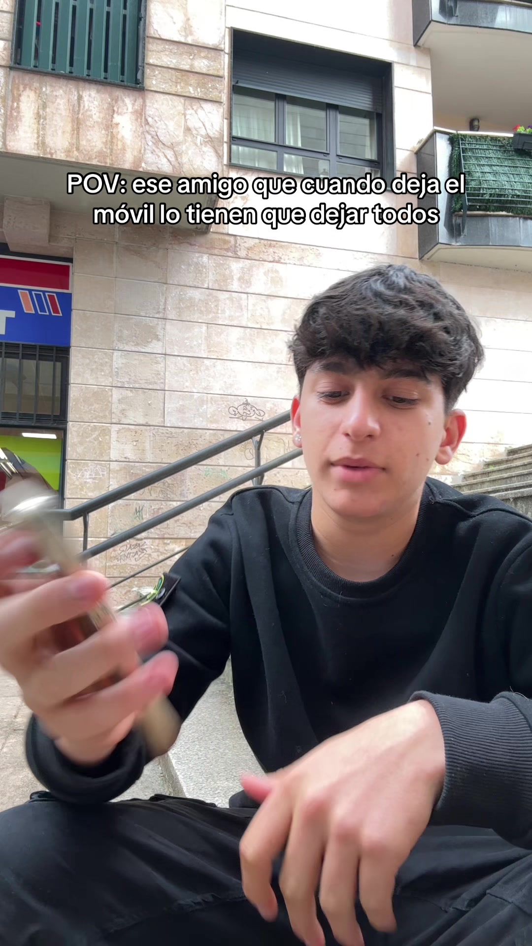 @Unax