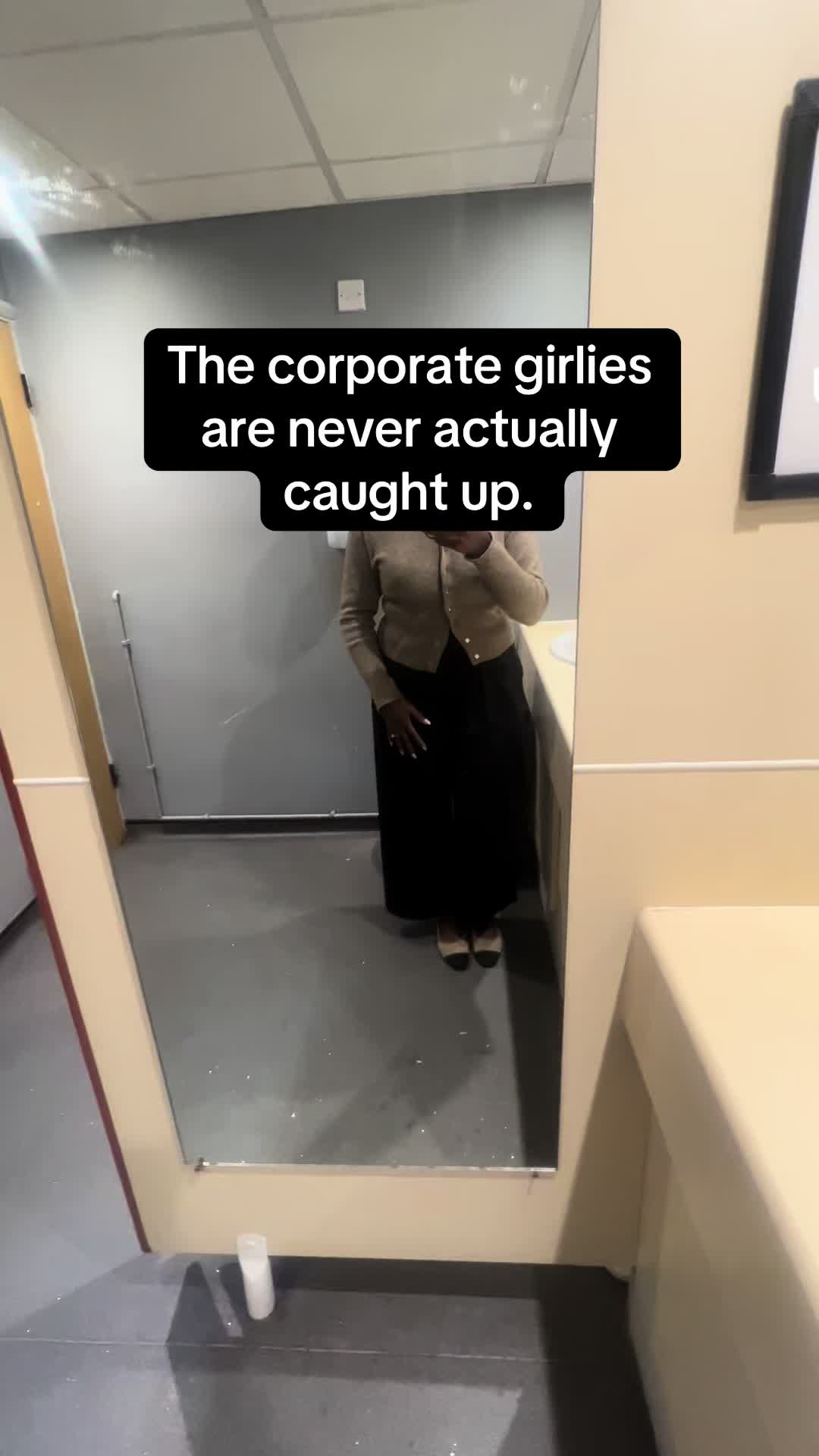 @Corporate Girl Side Income