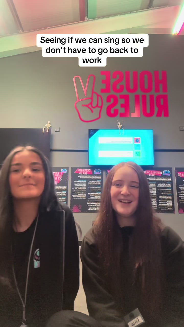 @AirThrillFalkirk