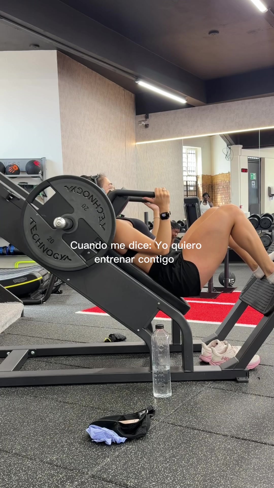 @Laura Cardona