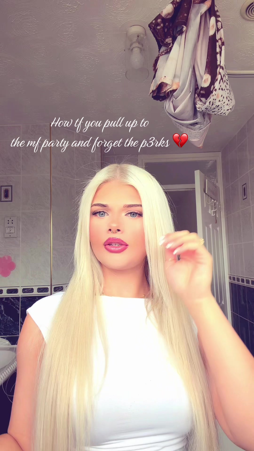 @<3