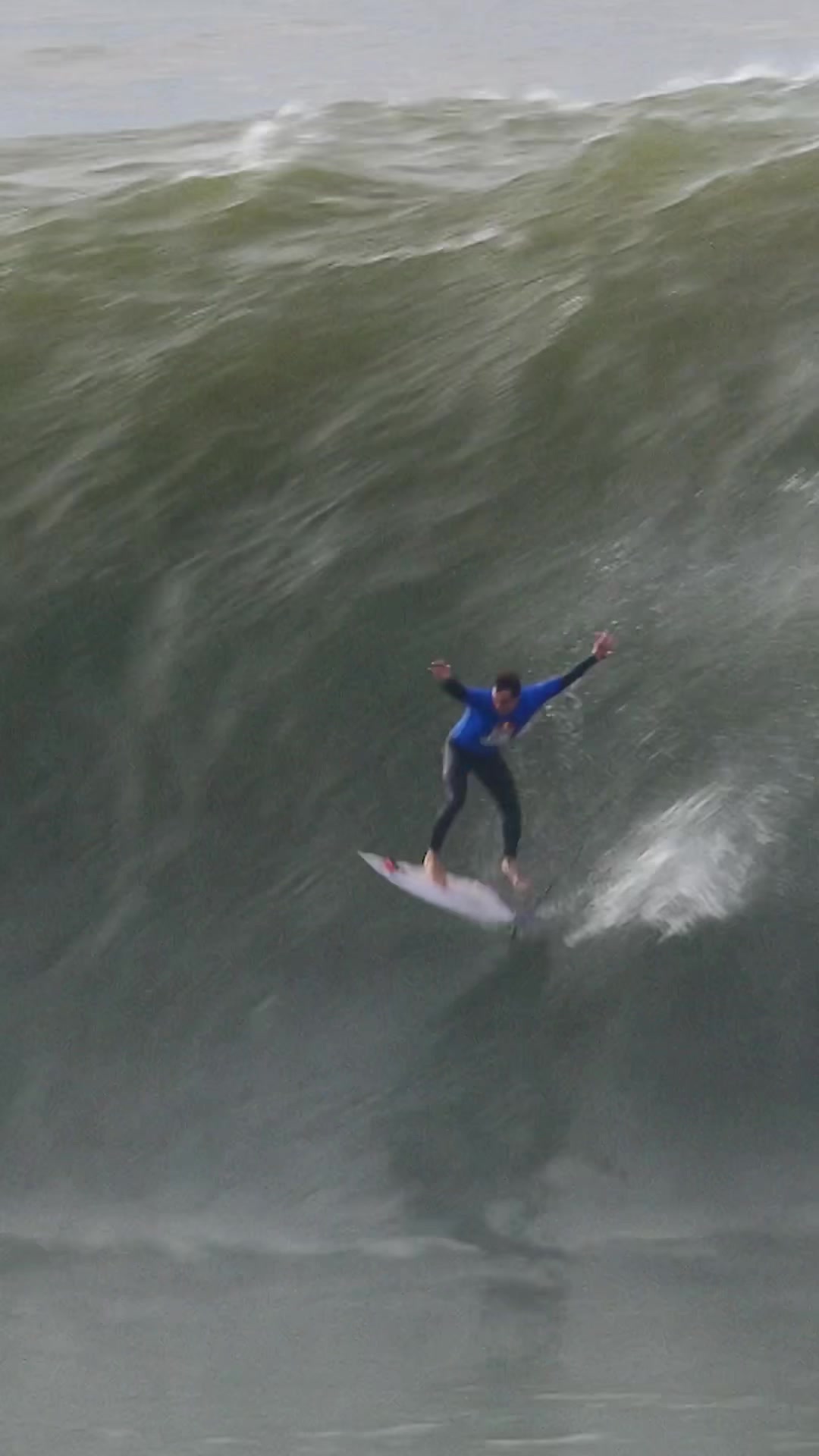 @Red Bull Surfing
