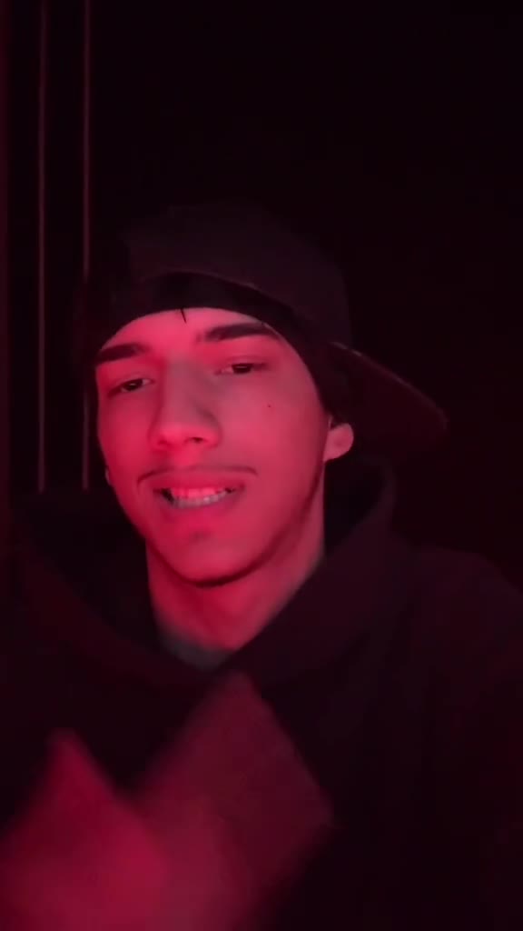@JURYN