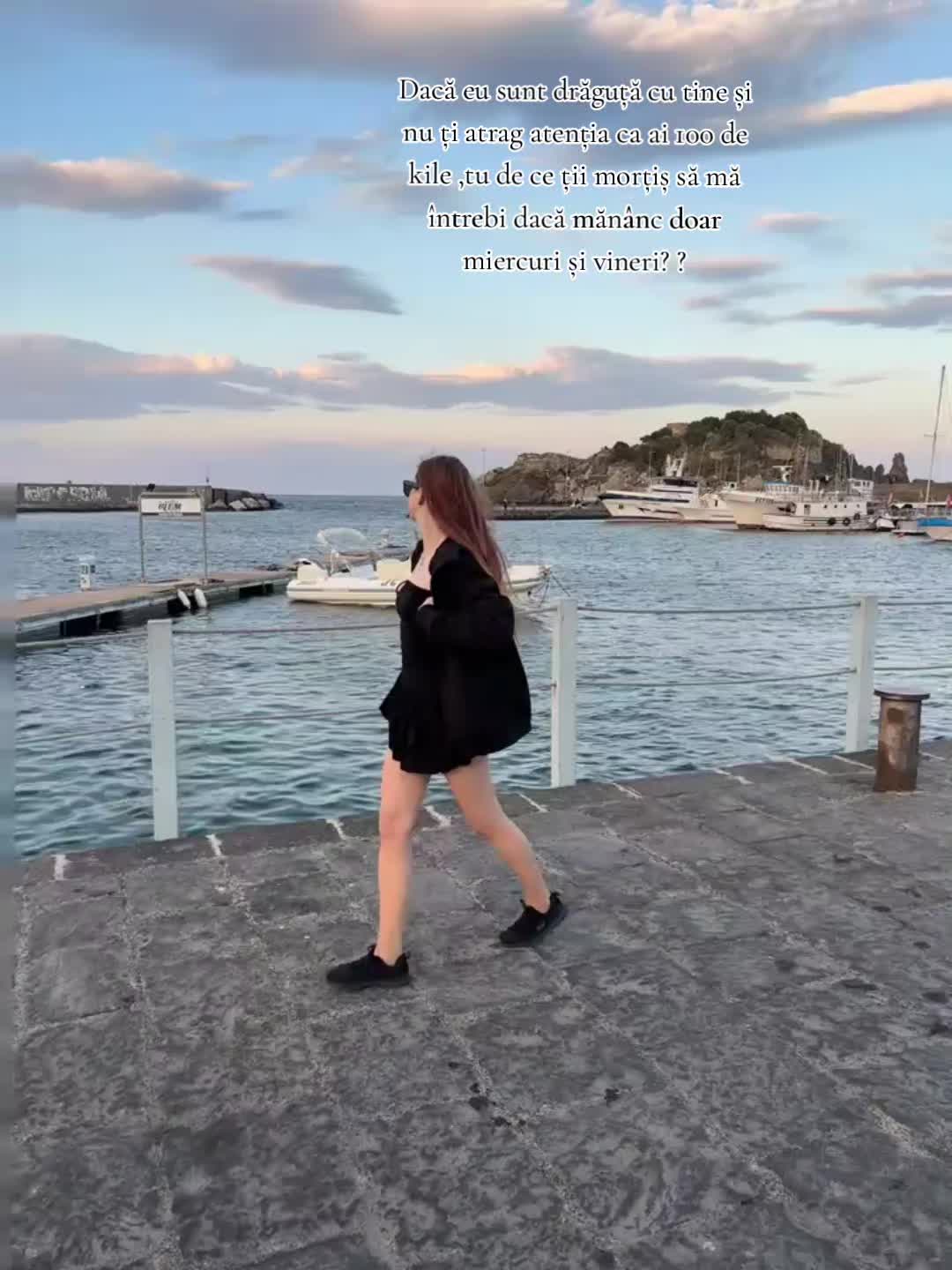 @Franci...
